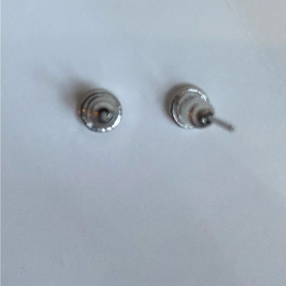 Sparkly earrings - Picture 3 of 3